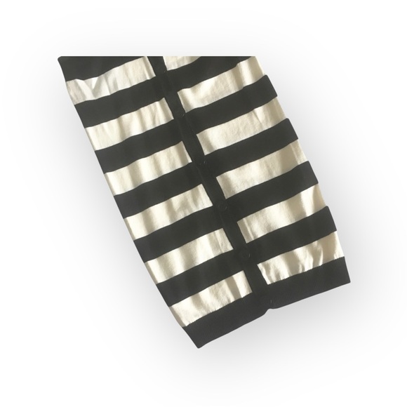 new LF Millau ᯾ Stripe V Neck Long Cardigan Duster Sweater ᯾ Black + White - Picture 5 of 11